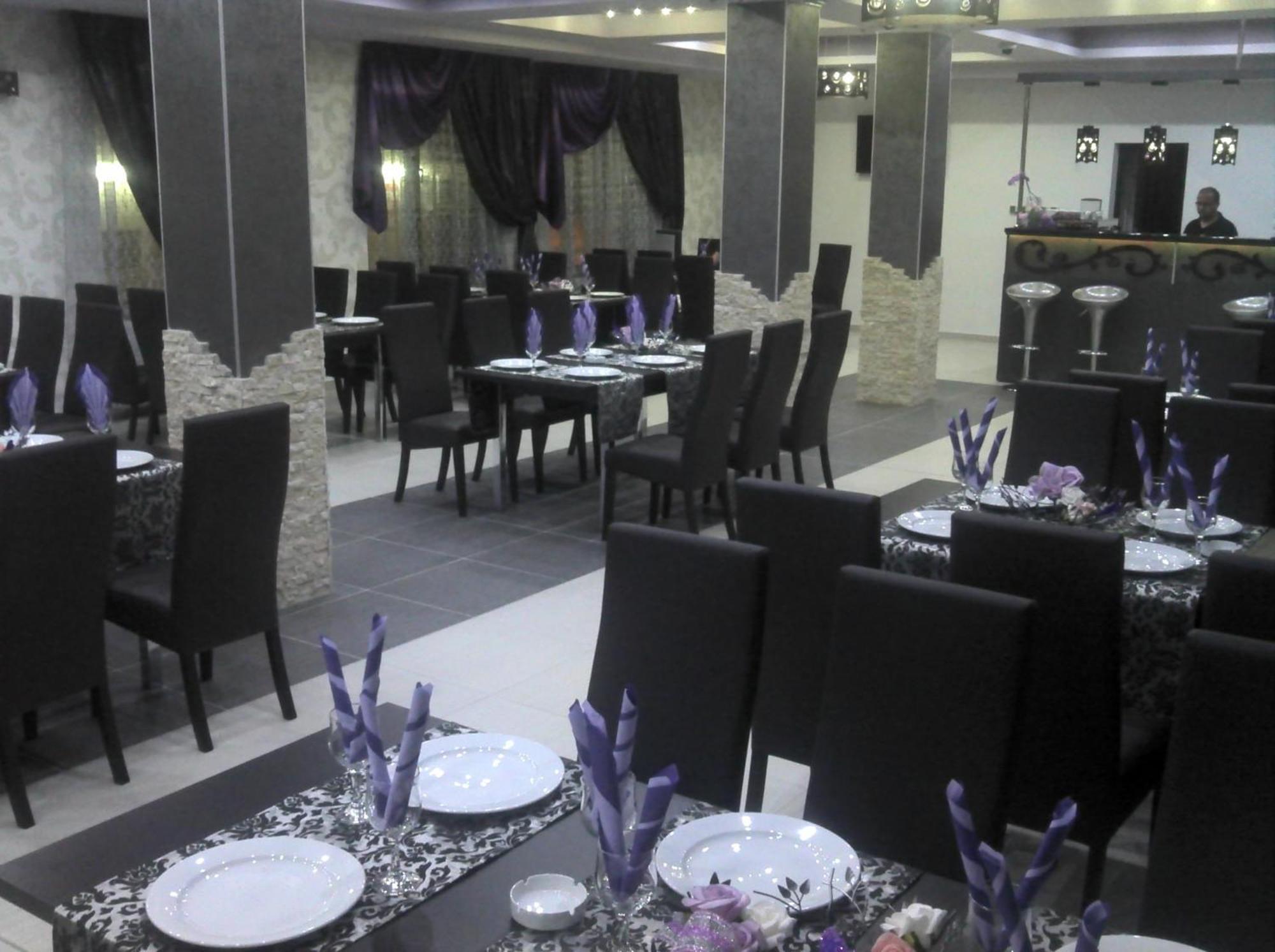 Best Hotel Hunedoara Exterior foto
